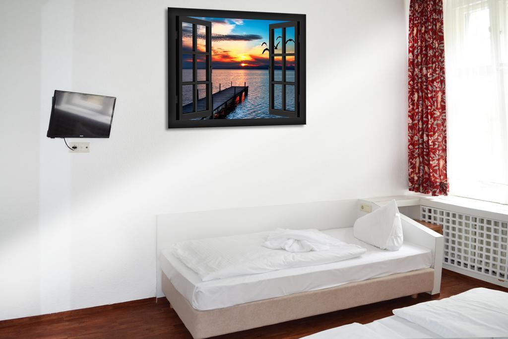 Hotel - Pension Haubach Berlin Room photo